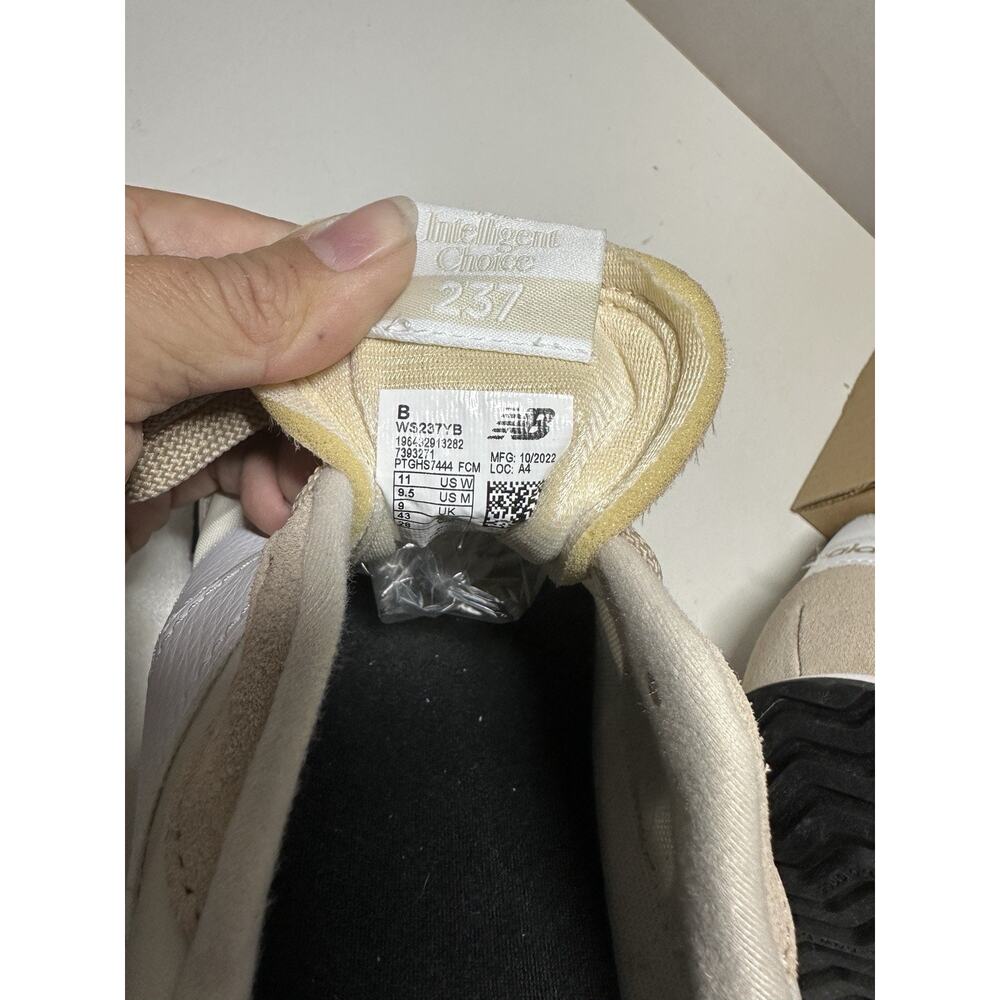 New Balance Women's 237 Sneaker Sea Salt/Silver Birch/Black Sz 9.5 M - Picture 5 of 6